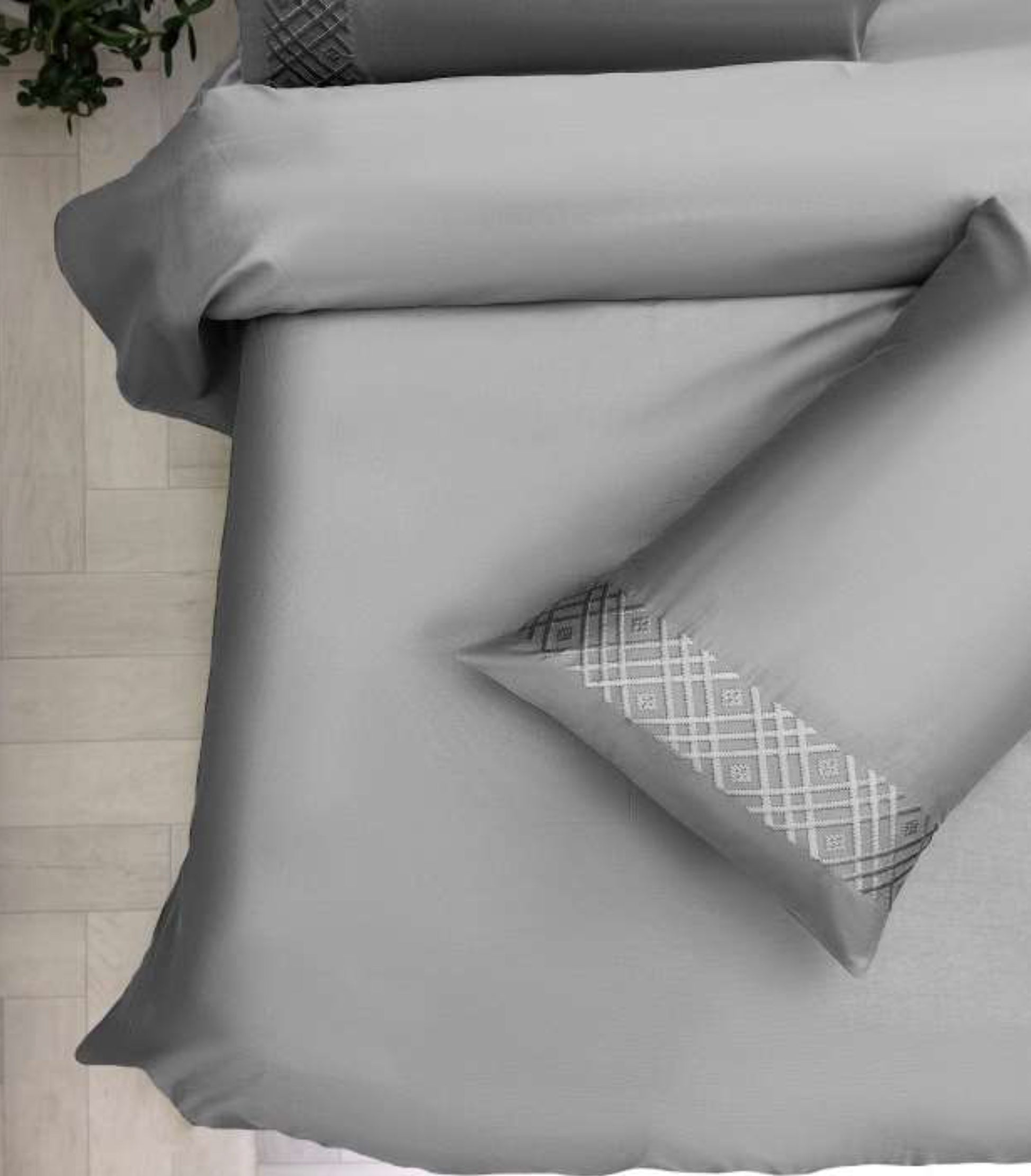 100% Cotton Urban Designer Embroidered 400 TC King Size Double Bedsheet - 275 X 275 CM with 2 Pillow Covers - 3 Pcs Set