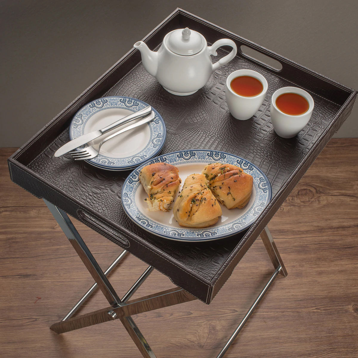 BUTLER TRAY - BROWN