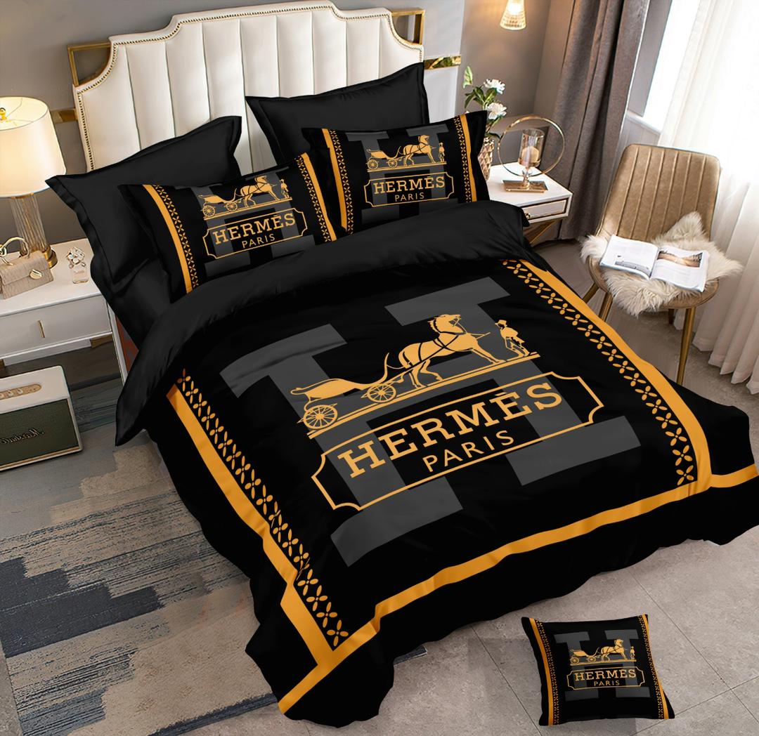 Premium Velveteen designer King Size Double Bedsheet - 100 X 108 Inches with 2 Pillow Covers - 3 Pcs Set