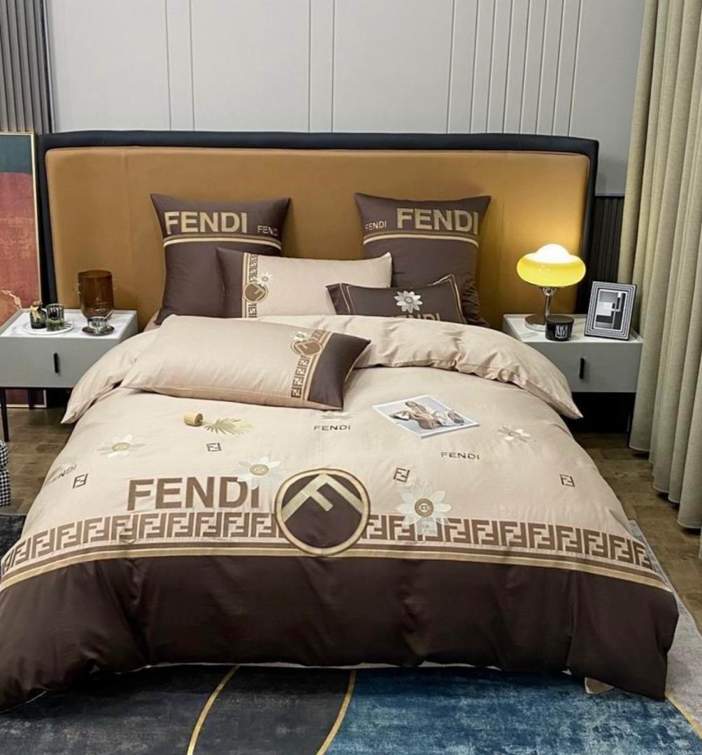 New 100% Comfortable 220 TC King Size Double Bedsheet Digital Print - 275 X 275 CM with 2 Pillow Covers - 3 Pcs Set
