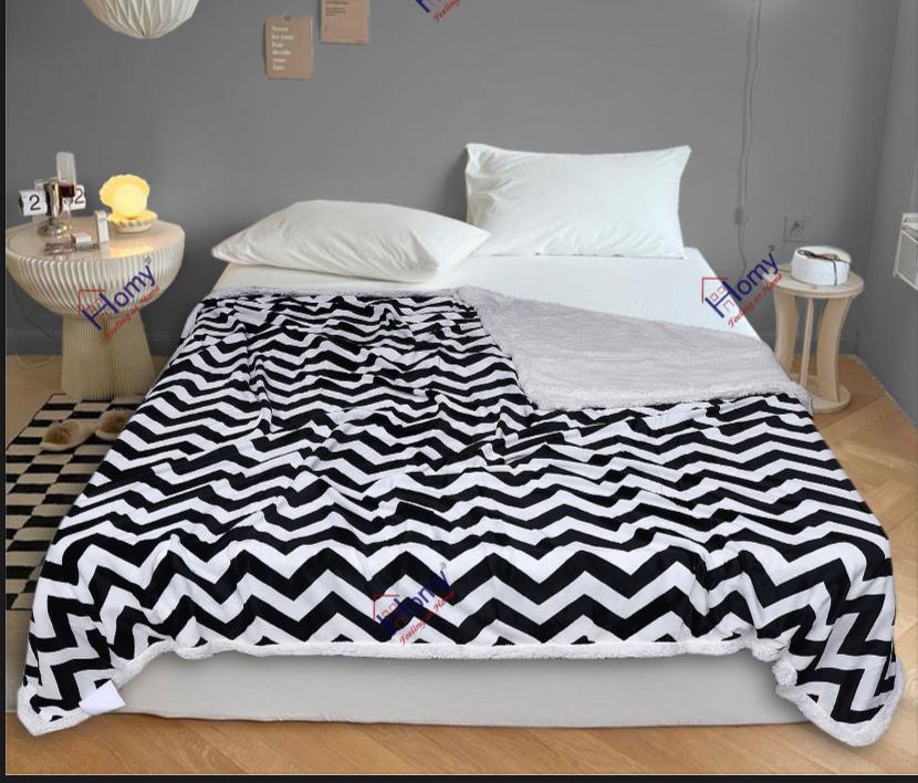 Printed  Winter Mink Warm Blanket with Sherpa Back Double Bed 220 x 240 Cms