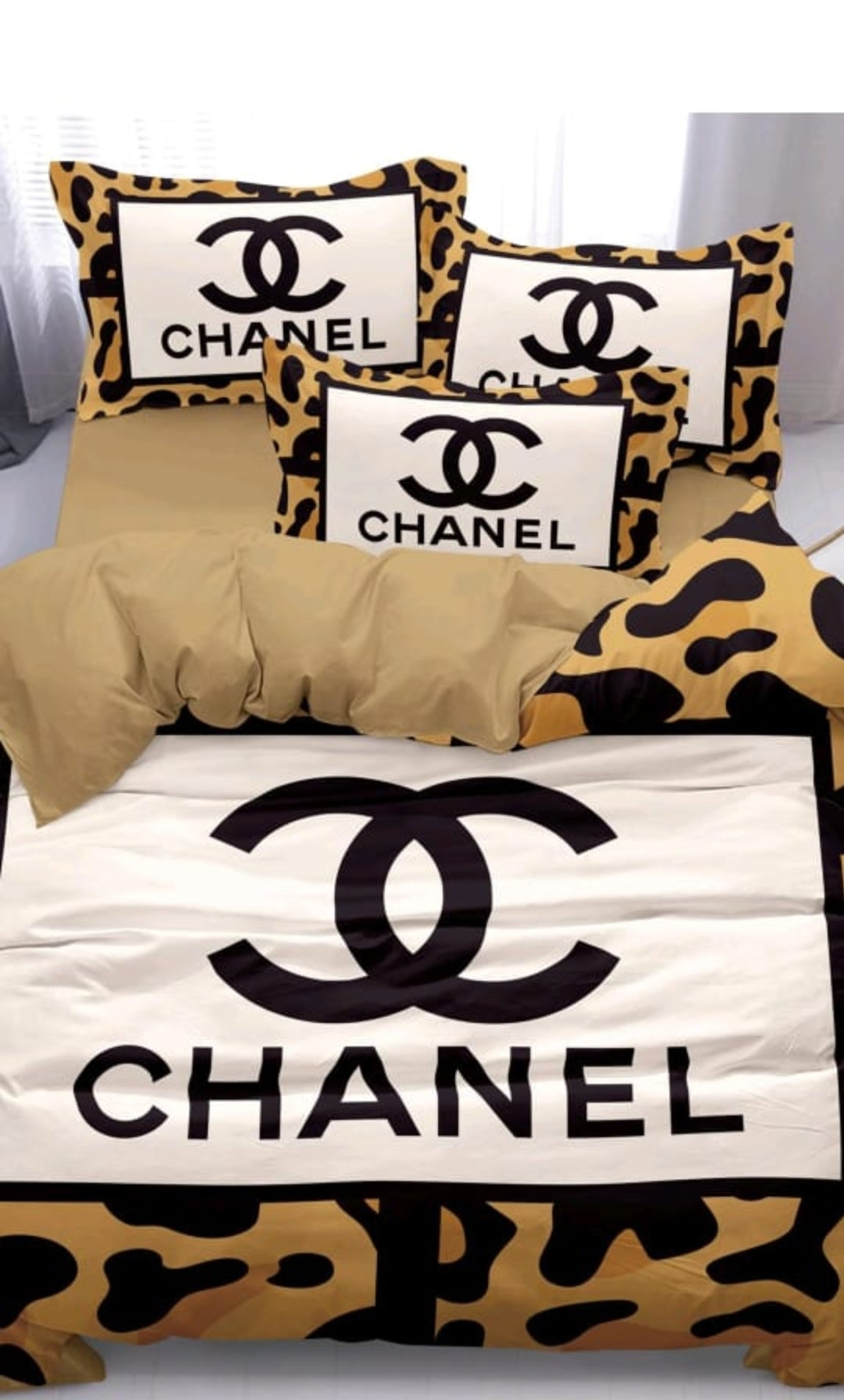 New 100% Comfortable 220 TC King Size Double Bedsheet Digital Print - 275 X 275 CM with 2 Pillow Covers - 3 Pcs Set