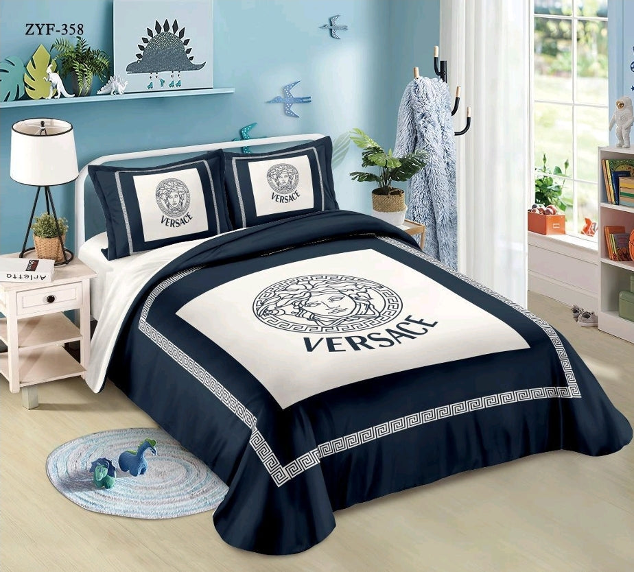New 4 PCS Comforter With Matching King Size Double Bedsheet  - 275 X 275 CM with 2 Pillow Covers