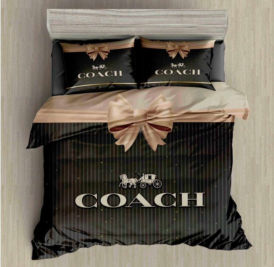New 4 PCS Comforter With Matching King Size Double Bedsheet  - 275 X 275 CM with 2 Pillow Covers