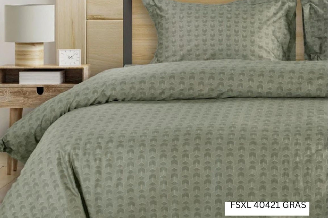 100% Cotton 350 TC Super King Size 9 x 9 Bedsheet