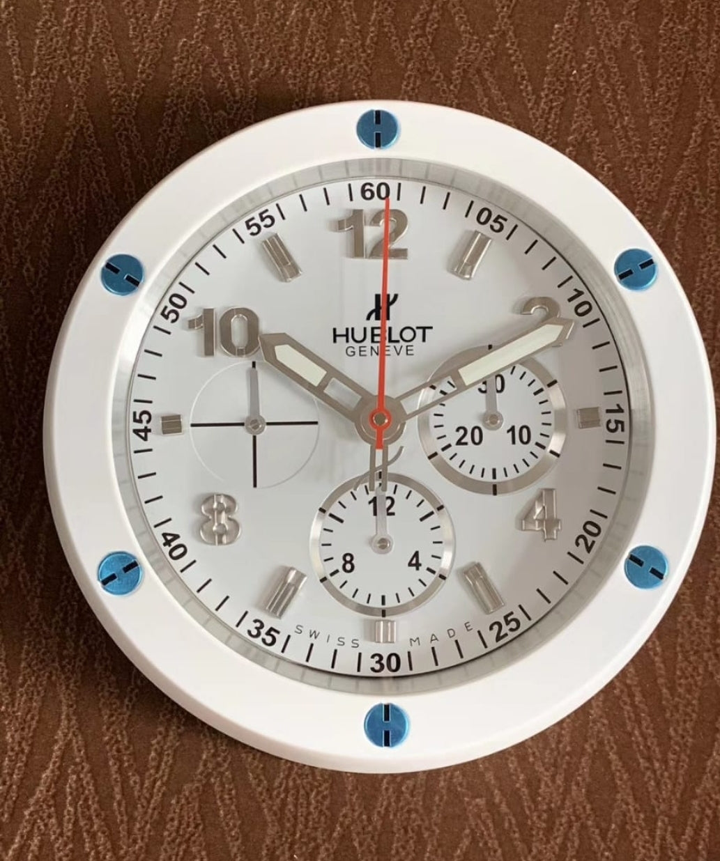 Luxury  Stainless Steel Metal Wall Clock For Royal Home & Bunglows, Wall Clock, Wall Watch. Diameter - 35 cm