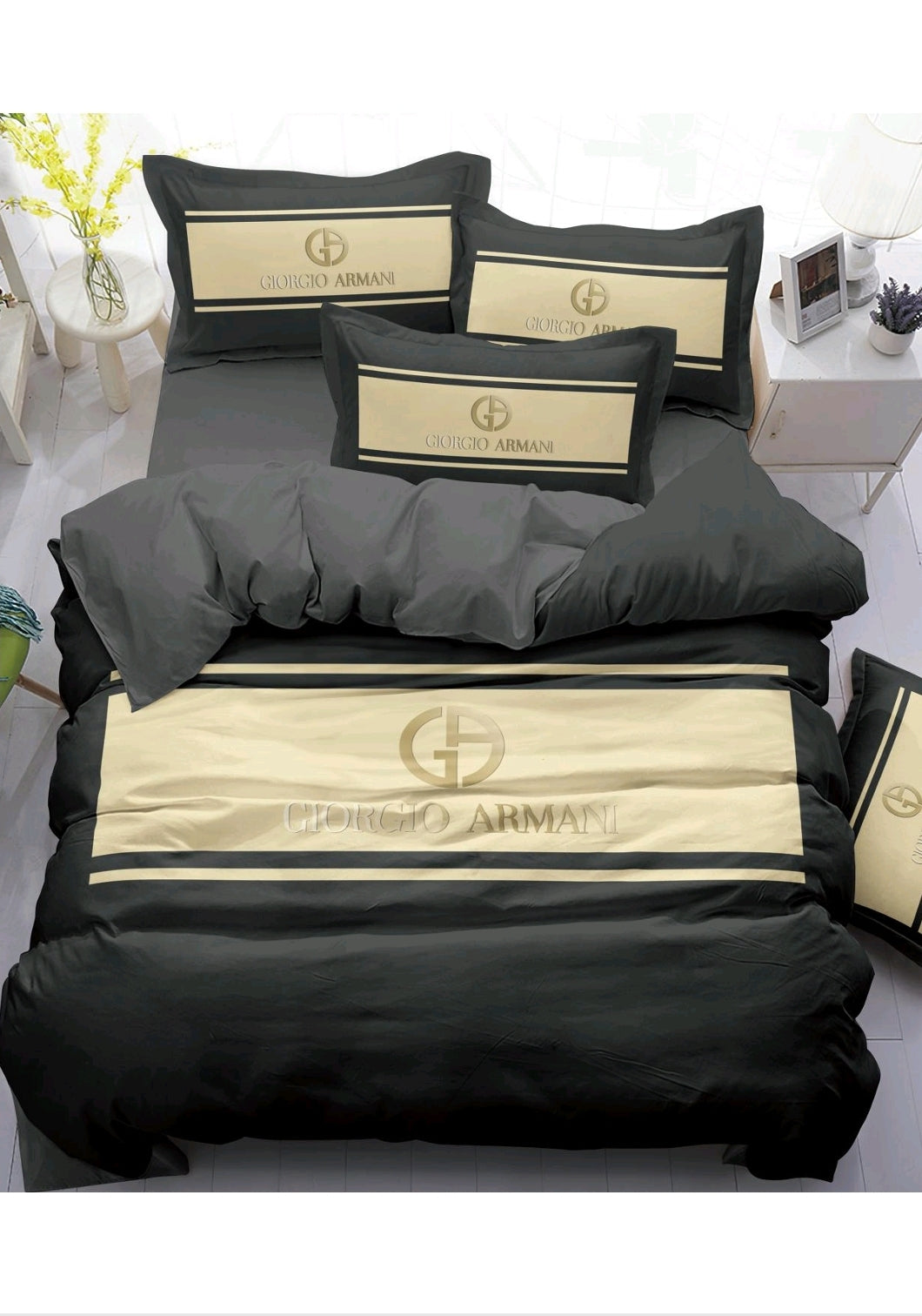 New 100% Comfortable 220 TC King Size Double Bedsheet Digital Print - 275 X 275 CM with 2 Pillow Covers - 3 Pcs Set
